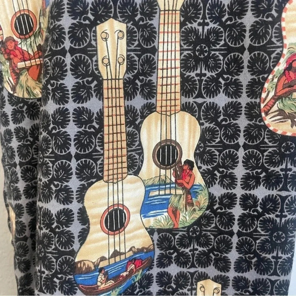 Hilo Hattie Men's Hawaiian Ukulele Print Short Sleeve Aloha Shirt Size L - Picture 6 of 8